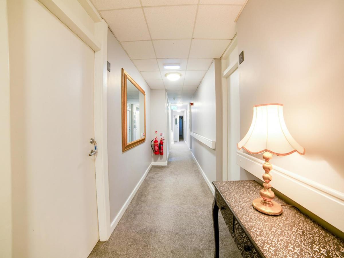 Rambler Travel Inn Портстьюарт Екстер'єр фото